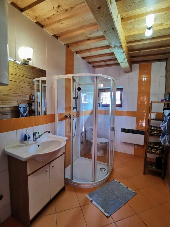 Drevenica Zapadne Tatry S Kupacou Kadou A Krbom Apartman Zsár Kültér fotó