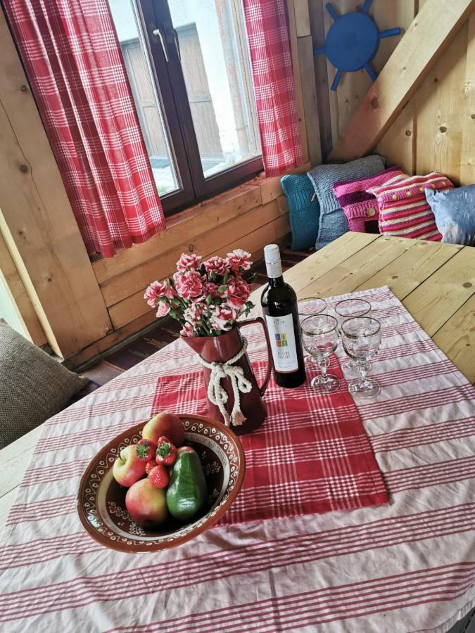 Drevenica Zapadne Tatry S Kupacou Kadou A Krbom Apartman Zsár Kültér fotó